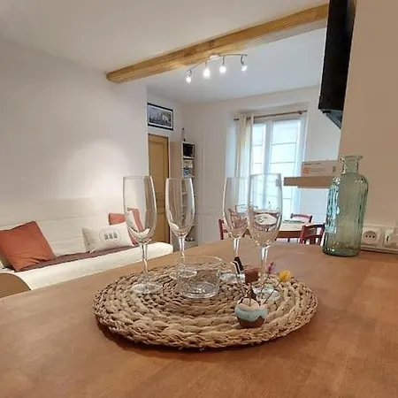 Les Petits Maillots Hyper Centre 4 Voyageurs By Holidieppe * Dieppe